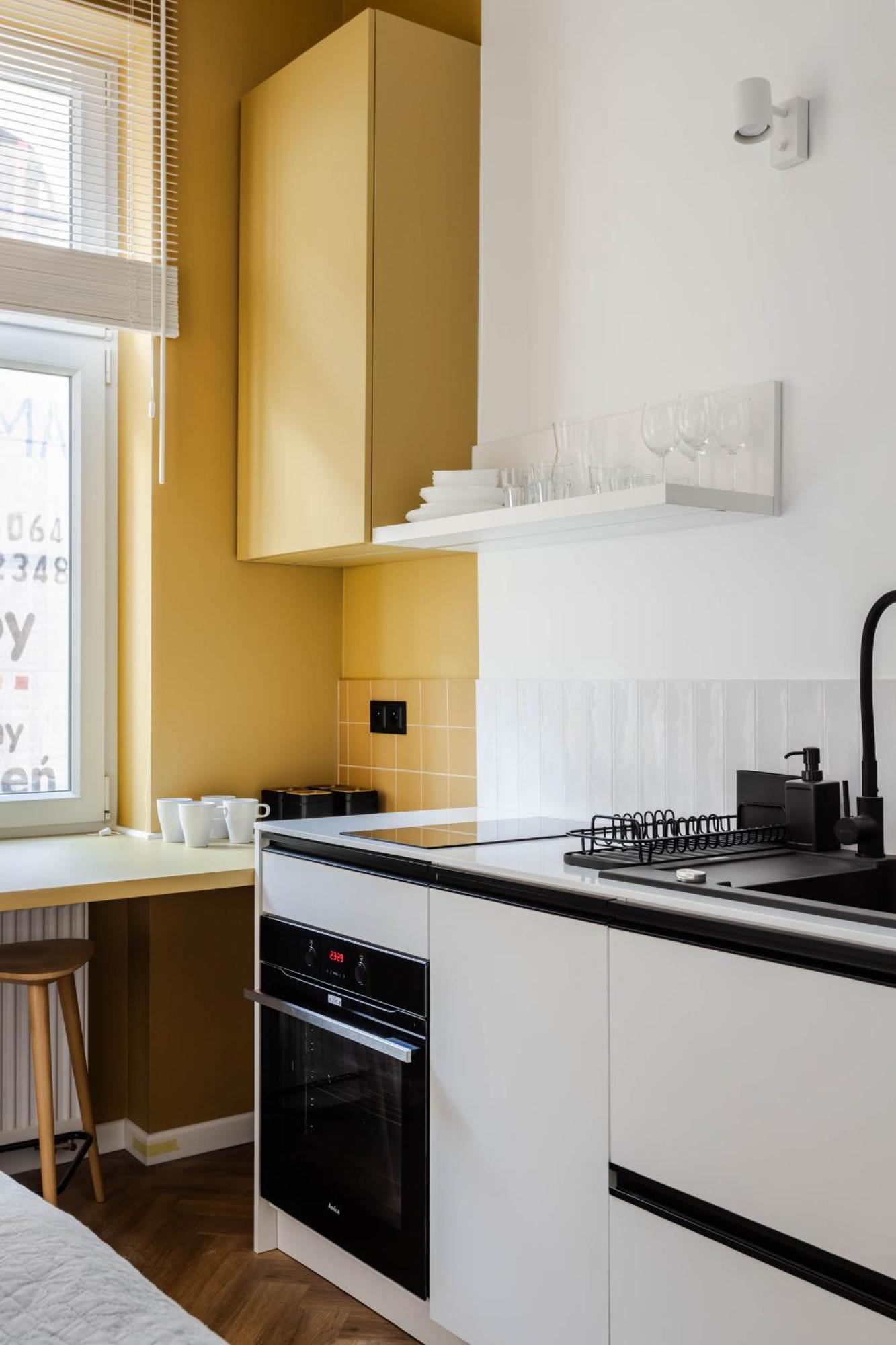 Nowoczesne I Stylowe Studia Very Berry W Poznaniu By Noclegi Renters Exteriör bild