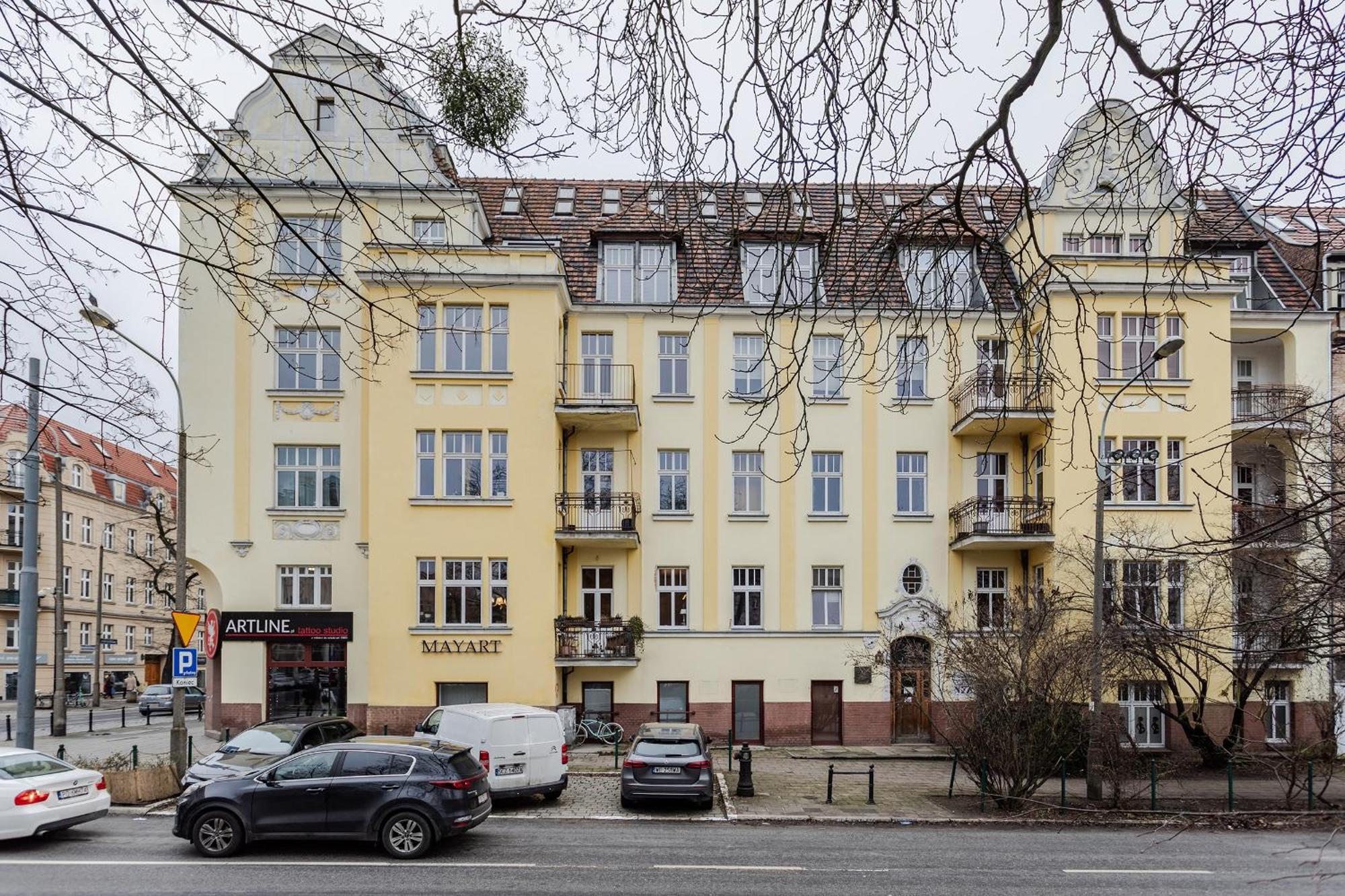 Nowoczesne I Stylowe Studia Very Berry W Poznaniu By Noclegi Renters Exteriör bild