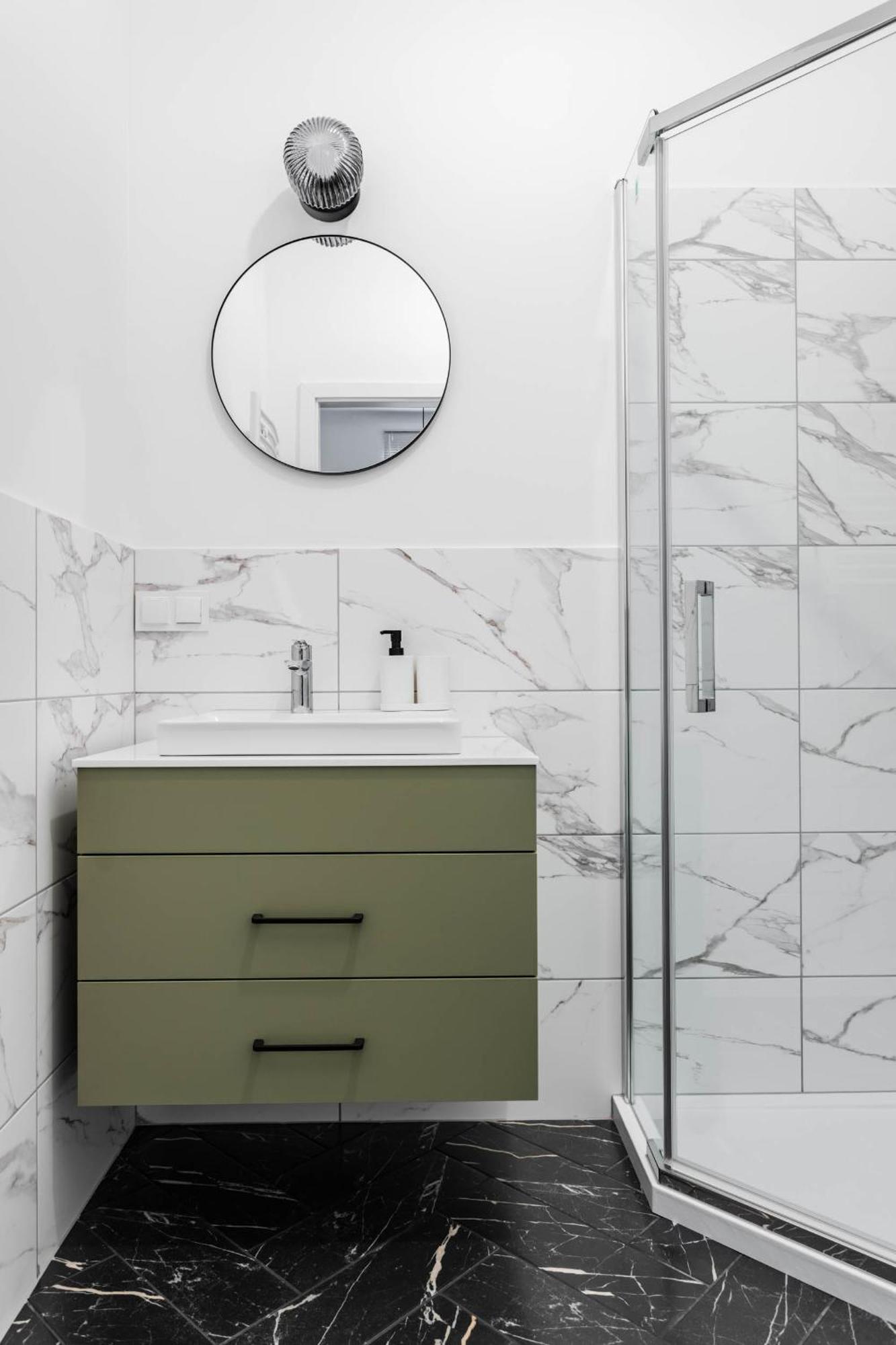 Nowoczesne I Stylowe Studia Very Berry W Poznaniu By Noclegi Renters Exteriör bild